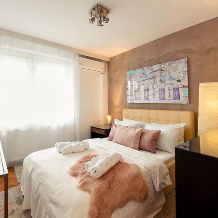 בוקרשט New - Elegant Duplex With Amazing View & Balcony - Homey Residence מראה חיצוני תמונה