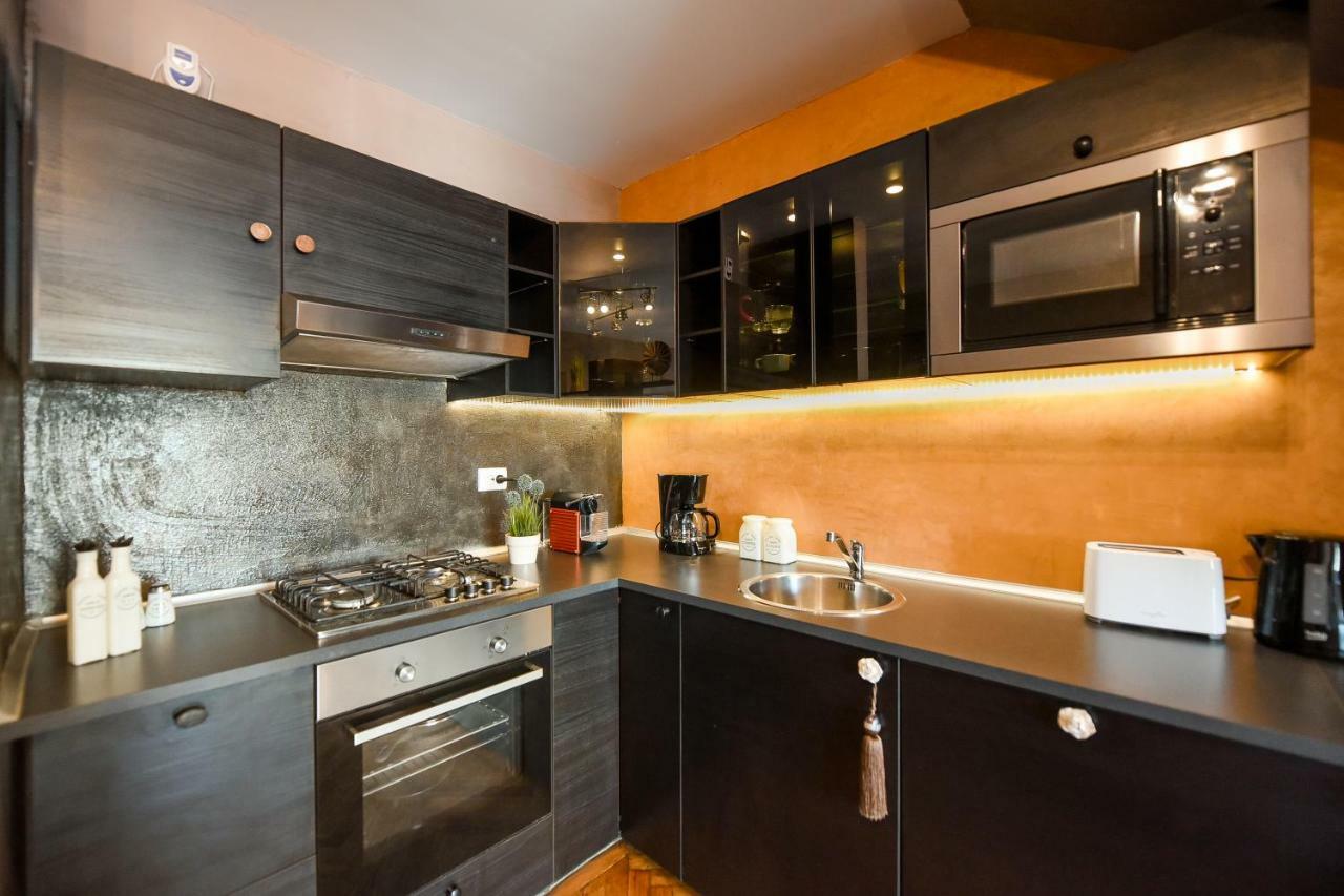 בוקרשט New - Elegant Duplex With Amazing View & Balcony - Homey Residence מראה חיצוני תמונה