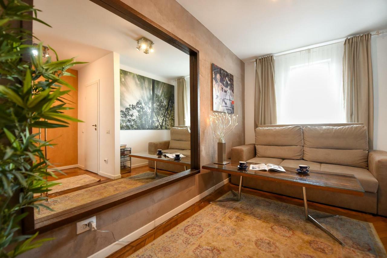 בוקרשט New - Elegant Duplex With Amazing View & Balcony - Homey Residence מראה חיצוני תמונה
